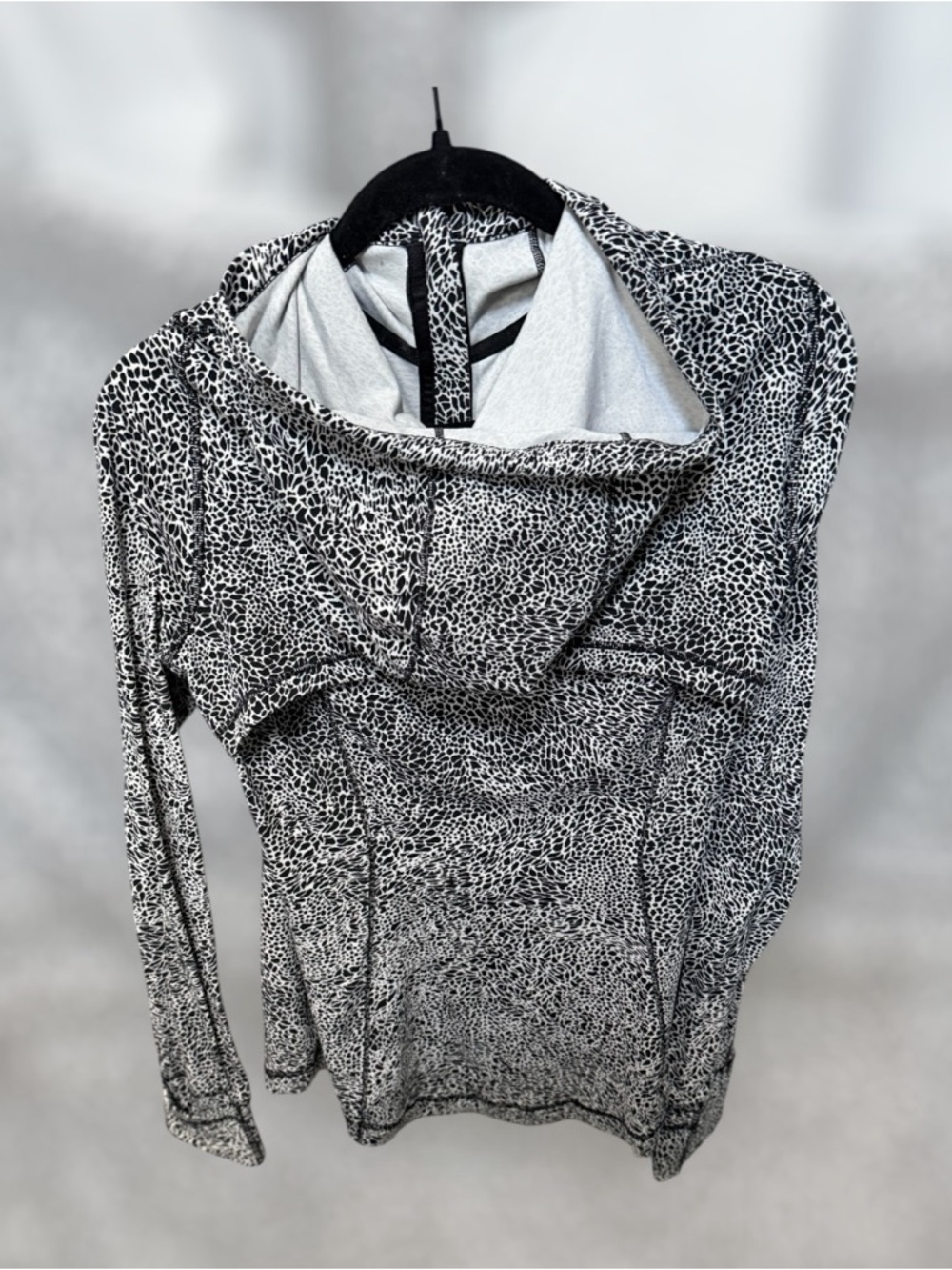 Lululemon Define Jacket - Picture 2 of 2